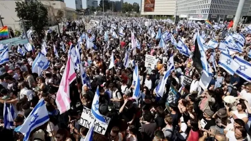 مظاهرات في أكثر من 350 موقعًا بإسرائيل (فيديو)
