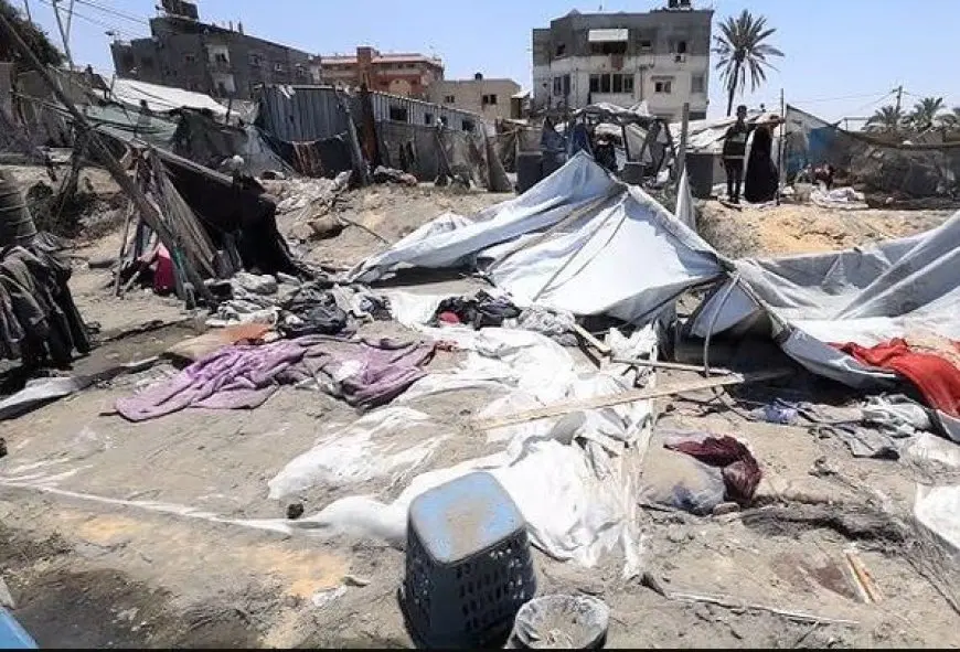 4 شهداء ومصابون في قصف الاحتلال خيمة تؤوي نازحين غرب خان يونس