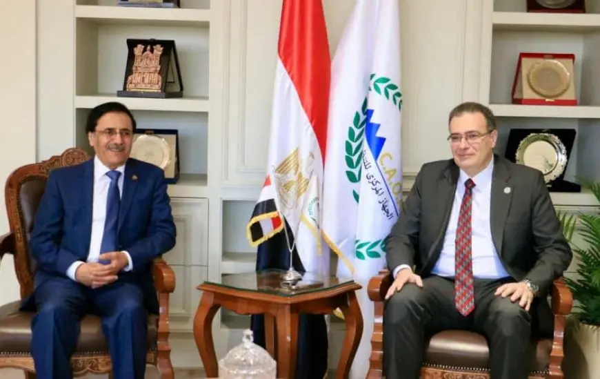 رئيس التنظيم والإدارة ومدير المنظمة العربية للتنمية الإدارية يبحثان تطوير مهام المنظمة