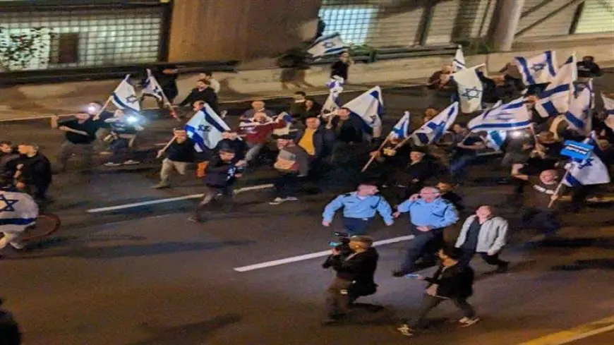 تل أبيب تشتعل من جديد.. مئات الآلاف يتظاهرون في إسرائيل لإنهاء حرب غزة