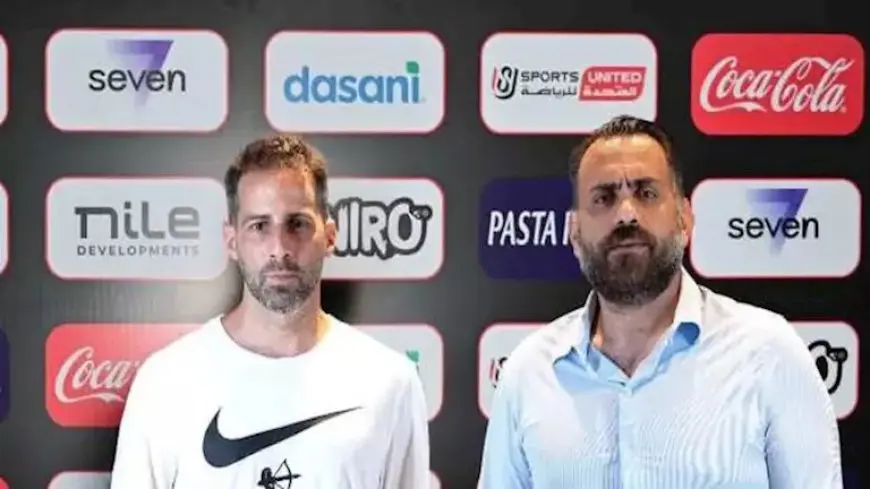 توعد هؤلاء.. ماذا فعل جون إدوارد مع لاعبي الزمالك في غرفة الملابس؟