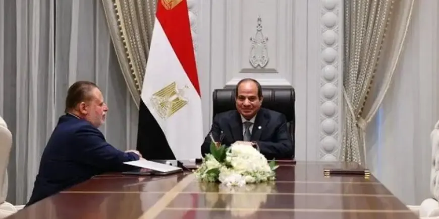 الرئيس السيسي: إتاحة الموارد الدولارية ينعكس بصورة إيجابية على توفير مخزون مطمئن من السلع والمنتجات البترولية