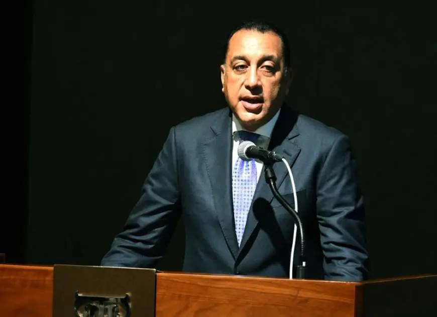 رئيس الوزراء: طورنا مجموعة من الحوافز المُقدمة للمستثمرين.. وأنفقنا 550 مليار دولار على البنية التحتية