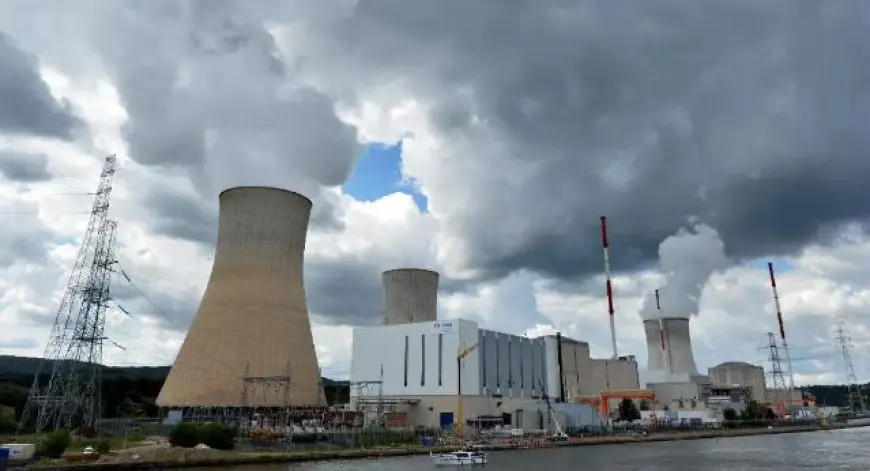 صحيفة بلجيكية: وزير الطاقة البلجيكي يعتزم بدء مفاوضات لتمديد عمل مفاعل تيهانج 1 النووي