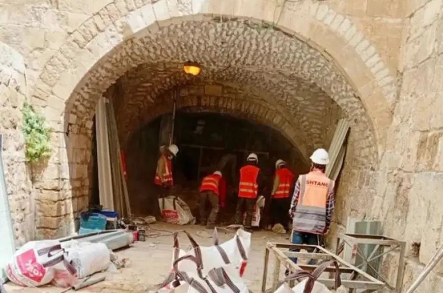 نفق وأعمال حفر إسرائيلية جديدة داخل ساحة البراق غرب المسجد الأقصى