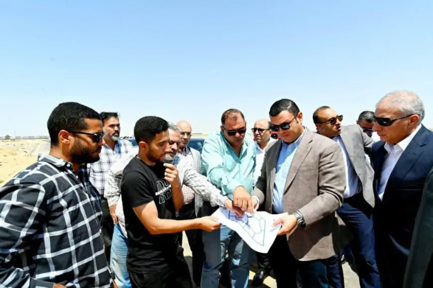 وزير الإسكان يوجه بتنفيذ بوابة جديدة لمدينة الشروق قرب المناطق المضافة