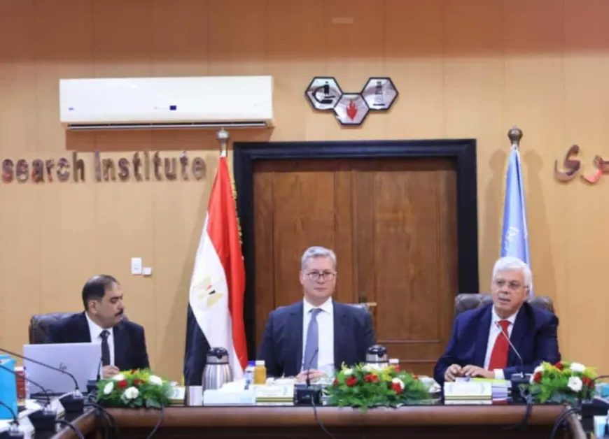 وزيرا التعليم العالي والبترول يترأسان اجتماع مجلس إدارة معهد بحوث البترول
