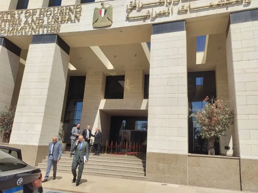 جلسة مُثمرة لمجلس الزمالك مع وزير الإسكان لحل أزمة أرض أكتوبر