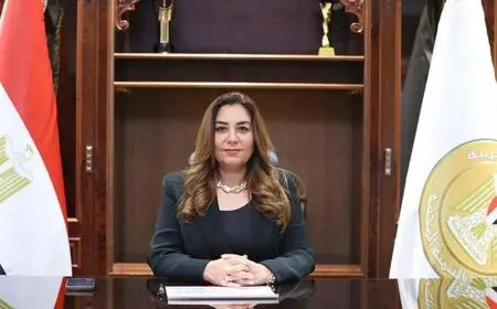 منال عوض تستعرض أعمال التجهيز لاستضافة مصر لمؤتمر «اتفاقية برشلونة»