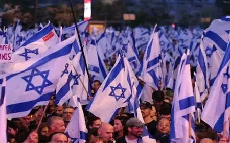 مئات الطلبة يتظاهرون في إسرائيل لإعادة الأسرى