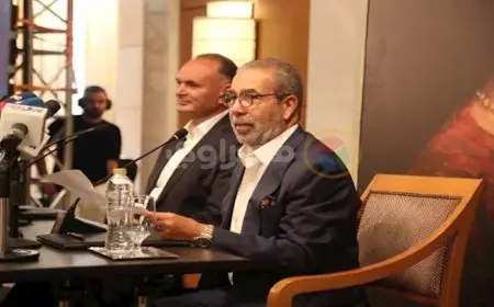 مدحت العدل: فتاة محجبة وحافظة للقرآن من أبطال مسرحية أم كلثوم ومصر ولادة