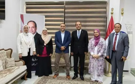 وكيل صحة سيناء يلتقي رئيس جامعة العريش لتعزيز التعاون المشترك بين الجانبين