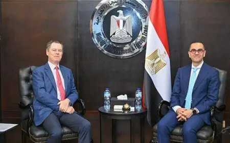 وزير الاستثمار يلتقي سفير إسبانيا بالقاهرة لبحث سبل تعزيز العلاقات الاقتصادية بين البلدين