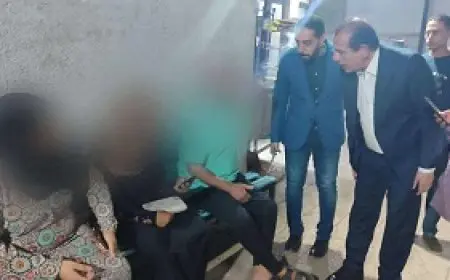 نائب وزير الصحة يوجه بإحالة إدارة مستشفى أم المصريين للتحقيق بعد اكتشاف قصور في الخدمات والنظافة