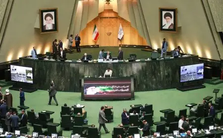 إيران تناقش مقترحات للانسحاب من معاهدة حظر الأسلحة النووية