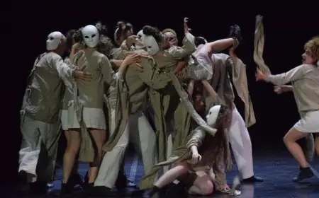 مهرجان المسرح التجريبي.. العرض الروماني «لحظة وعي» يسلط الضوء على أهمية تحقيق الإنسان لذاته