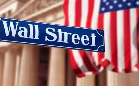 “وول ستريت” تغلق على انخفاض بعد قرار ترامب بشأن الرسوم الجمركية