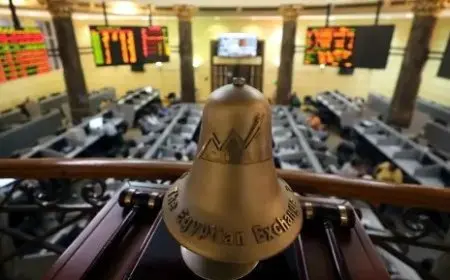البورصة تفقد زخمها وتكسر حاجز الـ35 ألف نقطة بتراجع 1.12%