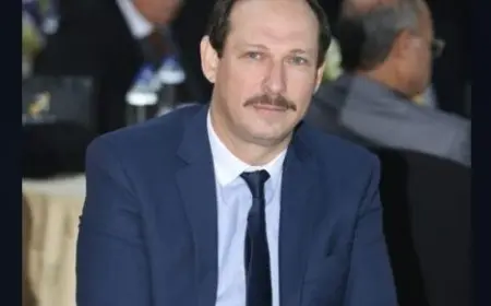 وزير الثقافة يجدد ندب أيمن الشيوي مديرا للمسرح القومي