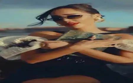 “على متن يخت”.. جلسة تصوير جريئة لـ بسمة بوسيل في مهرجان فينيسيا السينمائي