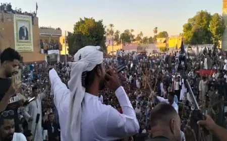 بمدائح نبوية وعروض تراثية.. أهالي الأقصر يحتفلون بالمولد النبوي الشريف (صور)