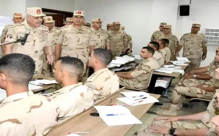 رئيس الأركان: تطوير قدرات مقاتلي القوات المسلحة في مختلف التخصصات