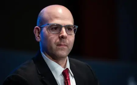 أمريكا.. مرشح ترامب لعضوية مجلس الاحتياط الاتحادي يعتزم الاستمرار في البيت الأبيض