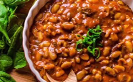 هذا ما يحدث لمستويات الكوليسترول الضار عند تناول الفول صباحا