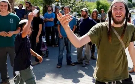 مستوطنون إسرائيليون يهاجمون قرية فلسطينية في الضفة الغربية