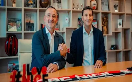 مدرب عبد المنعم.. نيس يمدد عقد فرانك هايز حتى 2029