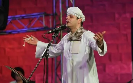 احتفال جماهيري بالمولد النبوي بسور القاهرة الشمالي بمشاركة المنشد محمود التهامي