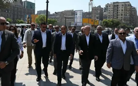 رئيس الوزراء يتفقد مشروع إحياء حديقة الأزبكية التراثية.. ويوجه ببعض المهام