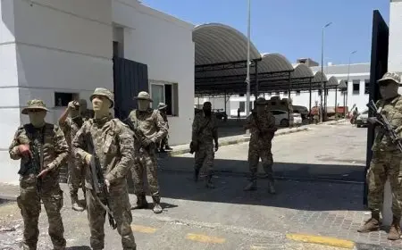 حشد عسكري في طرابلس.. ماذا يحدث في العاصمة الليبية ولماذا الآن؟