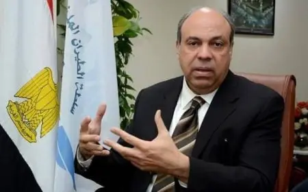 وزير الطيران المدني: ألغينا التعاقد مع الشركة المسئولة عن عجل مطار القاهرة.. ونؤكد منع دفع الإكراميات