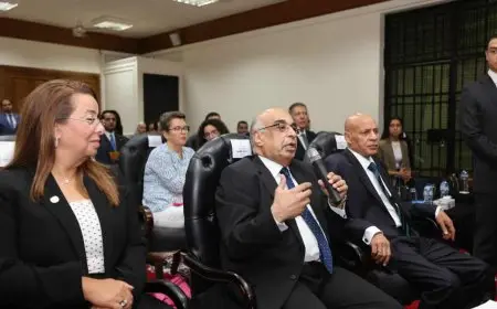 وزير العدل يفتتح أول غرفتين مؤمنتين للمرأة ضحية العنف بمحكمة القاهرة الجديدة