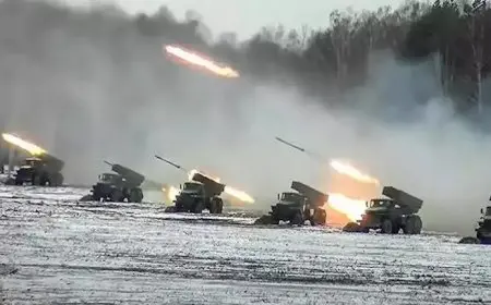 استخدم فيه 800 مسيرة وصاروخ.. تضرر مقر الحكومة الأوكرانية في أكبر هجوم روسي