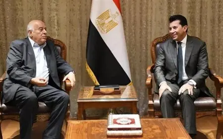 وزير الشباب والرياضة يلتقي نظيره الفلسطيني بمقر الوزارة بالعاصمة الإدارية