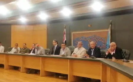 نقيب الإعلاميين: تطوير الصحافة والإعلام يتطلب رؤية شاملة