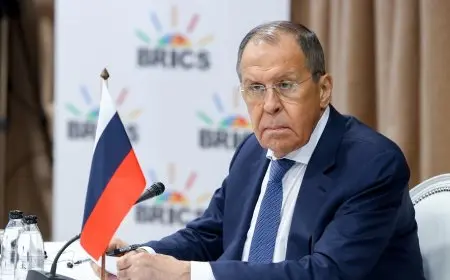 لافروف: روسيا ترغب في عالم متعدد الأقطاب يشمل الغرب