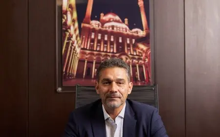 «إي آند مصر» تعلن تغيير اسم e& Global Services إلى e& CX Solutions Egypt