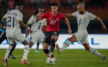 الكشف عن التشخيص الأولي لإصابة مرموش أمام بوركينا فاسو