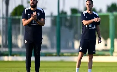 ثلاثي شاب يشارك في تدريبات الزمالك قبل مواجهة المصري