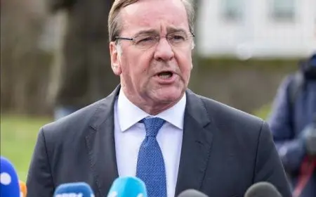 وزير الدفاع الألماني: انتهاك الأجواء البولندية استفزاز لحلف الناتو بأسره