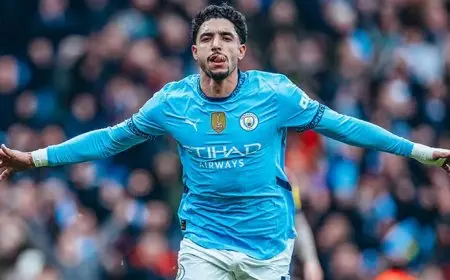 عمر مرموش آخرهم.. 9 لاعبين يغيبون عن ديربي مانشستر سيتي واليونايتد