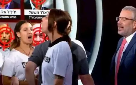 إسرائيل.. متظاهرون يقتحمون مبنى القناة 14 العبرية