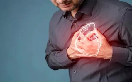 7 علامات تكشف الإصابة بالنوبة القلبية- لا تتجاهلها