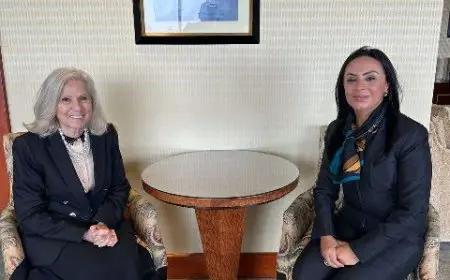 وزيرة التضامن تلتقي السفيرة هيفاء أبو غزالة