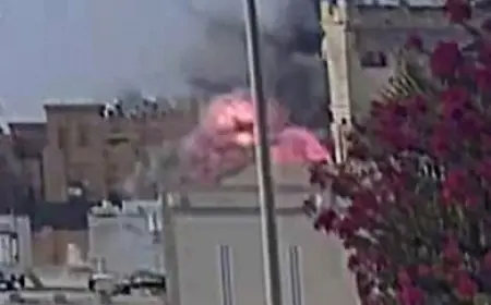 رئيس وزراء باكستان يصل الدوحة للتضامن قطر