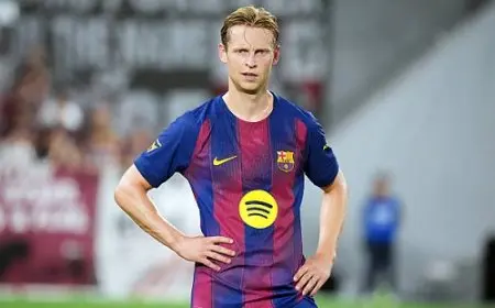 برشلونة يؤكد غياب دي يونج عن مواجهة فالنسيا وينتظر مشاركته في دوري الأبطال