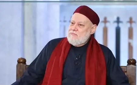 بعد قول البعض ببدعتها.. علي جمعة يوضح حكم قراءة قصيدة “البردة”؟
